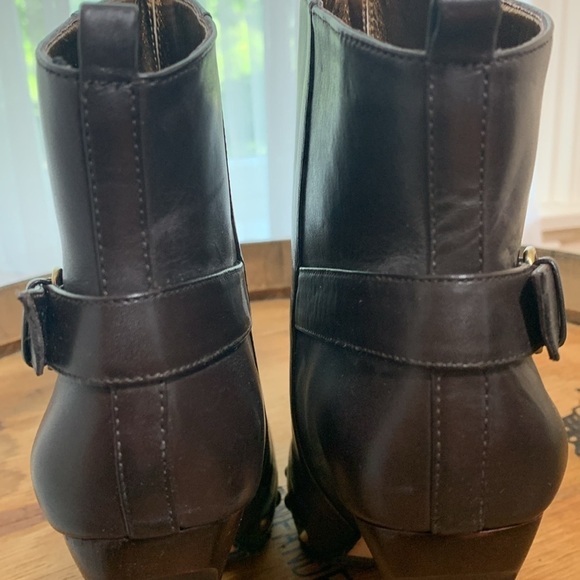 Charles David NIB Biff Brown Leather High Heel Stud Buckle Platform Boots 6.5 B - Picture 15 of 17